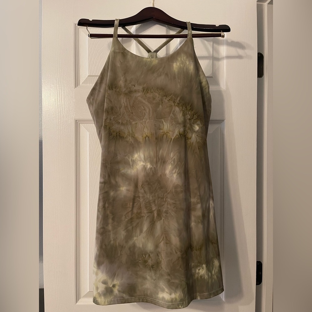 Exercise dress tie dye